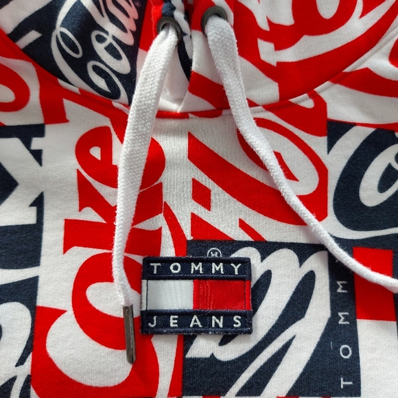 TOMMY JEANS X COCA-COLA HOODY, Unisex, Small - Picture 4 of 7